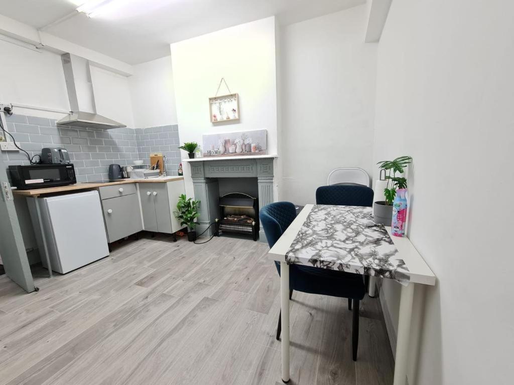 Lovely Private Room Near Central Londra Esterno foto
